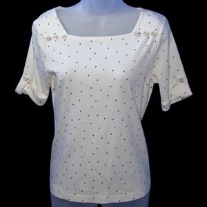 Croft&Barrow-White/Black Polka Dot Short Sleeve Top. MP.